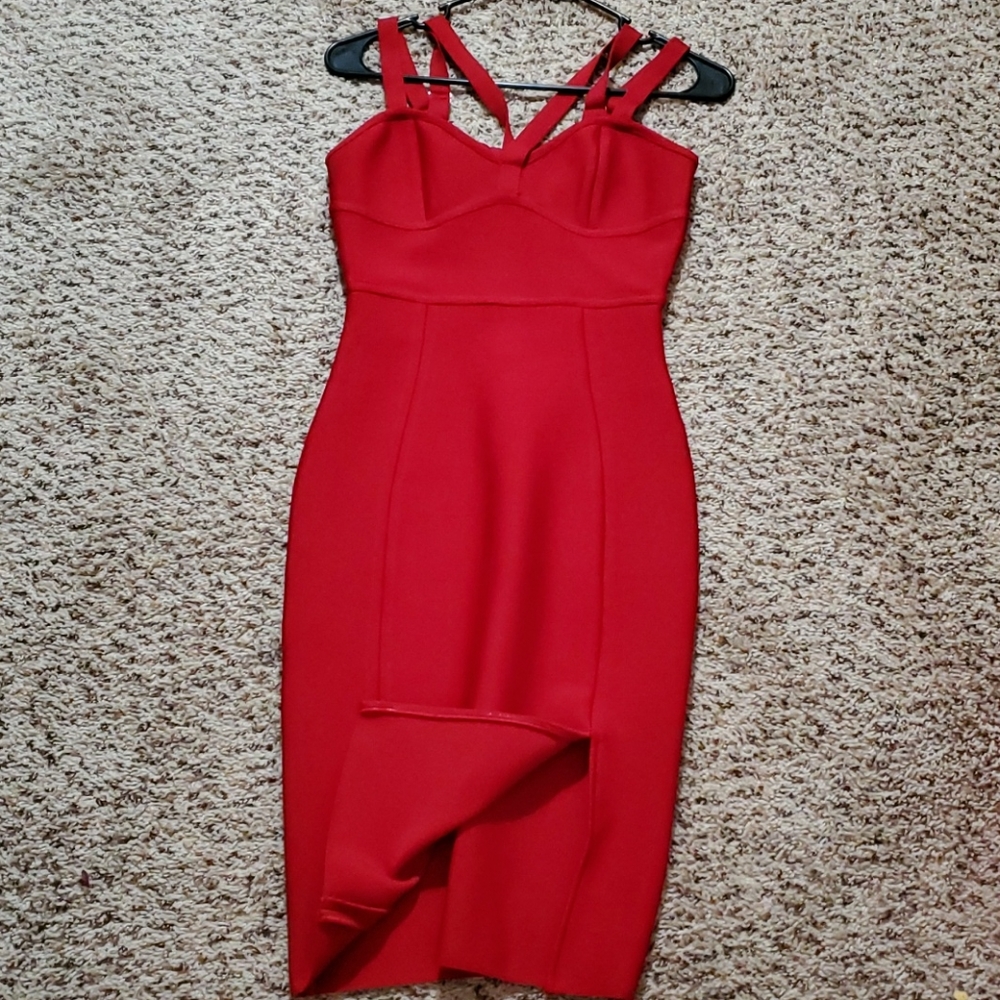 Dress - Picture 5 of 6